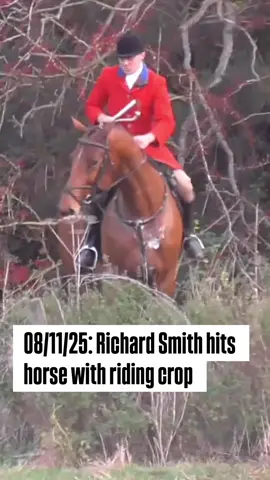 This is Richard Smith and he thinks it’s perfectly ok to hit a horse over the head. What do all the pro hunt trolls have to say about this?..  #trailhunting #endhunting #wildlife #fyp #foryoupage