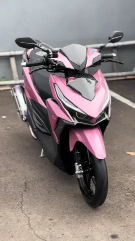 R14 masih ditemenin ngga yah🥺