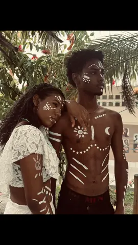 @𝘤𝘭𝘢𝘳𝘢’ Lágrimas negras, caem, saem…✊🏾#foryoupage #consciencianegra 