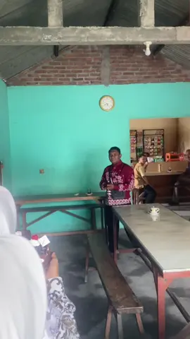 selamat bertambah usia pak nafis,semoga panjang umur, sehat selalu dan dilancarkan rezekinya serta dimudahkan segala urusannya aminnn🥹🤍#ulangtahun #foryou #fyp #xyzbca #4u 