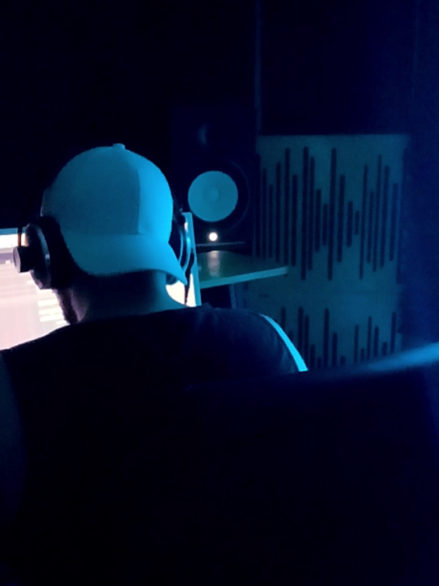 #Techno #ness #remix #harddance #trance 