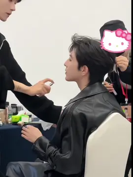 powerful couple starcupss they just announced 3rd cp brand collab 🔥 #XingQiu #QiuDingjie #HuangXing #kipukaqiu_eliothuang #fyp 