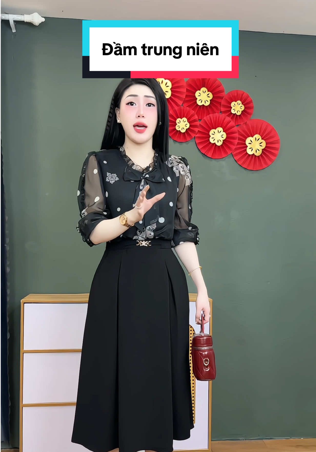 #yumydunggi #damtrungnien #thoitrangnu 