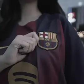 والله راح اتابعك انت حلفت😂💔! . . . #ريال_مدريد #برشلونة #fyp #foryou #ريال_مدريد🇪🇦💪 