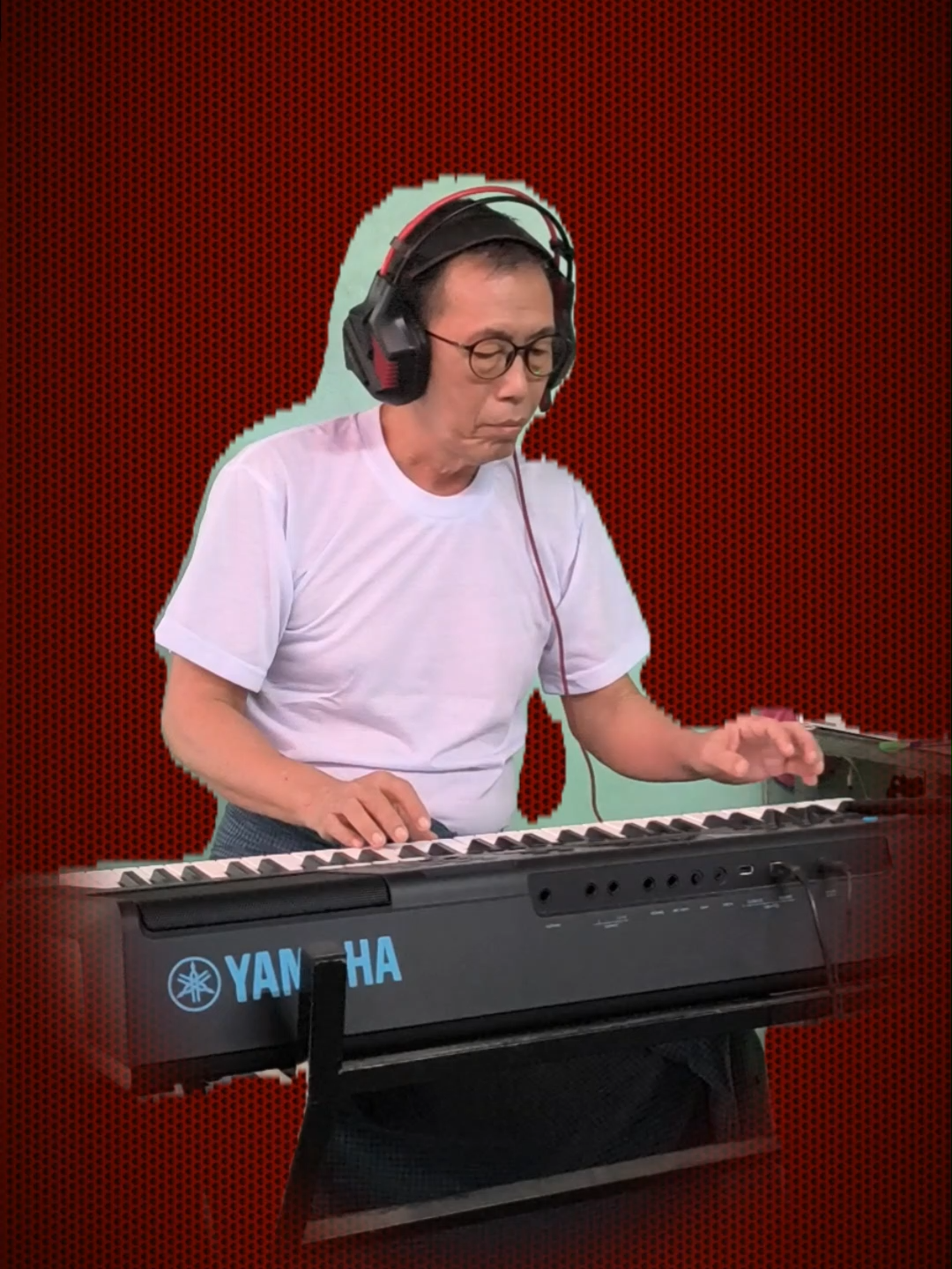 လက်ဝဲသုနန္ဒရတို့ခေတ် (Cover Version) ဒီသီချင်းလေးကလူကြိုက်များသလို ကာဗာရောကာရာအိုကေရောဆိုကြသူတွေလည်းများလှပါတယ်၊အခက်အခဲက တော့မူရင်းသီချင်းရဲ့ Style ကိုတီးဖို့အတွက်ကီးဘုတ်မှာရှာရတော်တော်ခက်ပါတယ်၊နောက်ဆုံးတော့ Dance အုပ်စု ထဲက Eu Trance နဲ့ပဲဖြစ်သလိုနှစ်ပါးသွားလိုက်ရတာကိုခွင့်လွှတ်တော်မူကြပါ #LINN Education #လက်ဝဲသုန္ဒရတို့ခေတ် #coverversion @May Kyi Swe @Zan Thit @niniphyoaungofficialacc