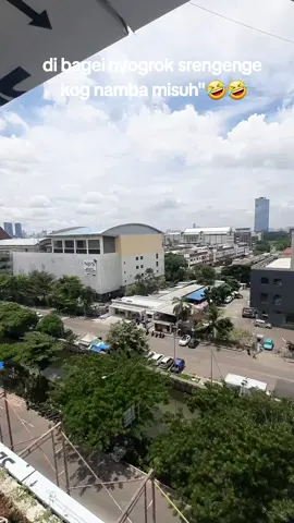 guyonane wong proyek ben gak spaneng😅😅#kuli #kuliproyek #prank 