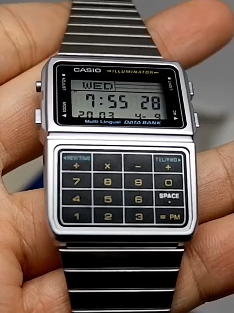 Jam Tangan Pria Casio DBC-611-1DF Data Bank Calculator Vintage Original Watches DBC611 DBC 611 1DF #casiowatch #aksesoris #fashion #belidisini 
