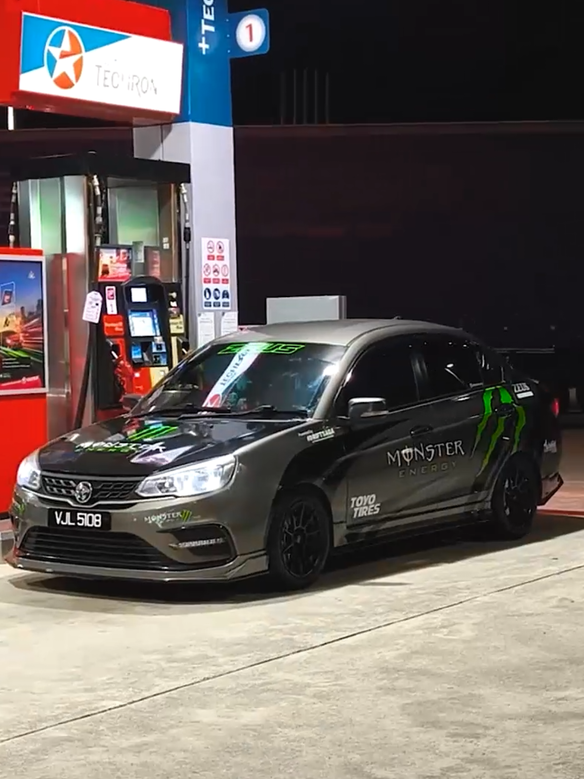 Saga Vvt Monster Energy 🚗 @juliaadamwong  livery done by @AR Creative Design  #protonsaga #sagavvt #impfrct #proton #sagavvtmodified 