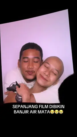 SEBUAH KISAH CINTA YANG SANGAT INSPIRATIF😭😭😭|| SUDAH TAYANG DI BISOKOP GUYS⁉️ #sampaititikterakhirmu #filmsampaititikterakhirmu #albishella #TikTokTainment #STTM 