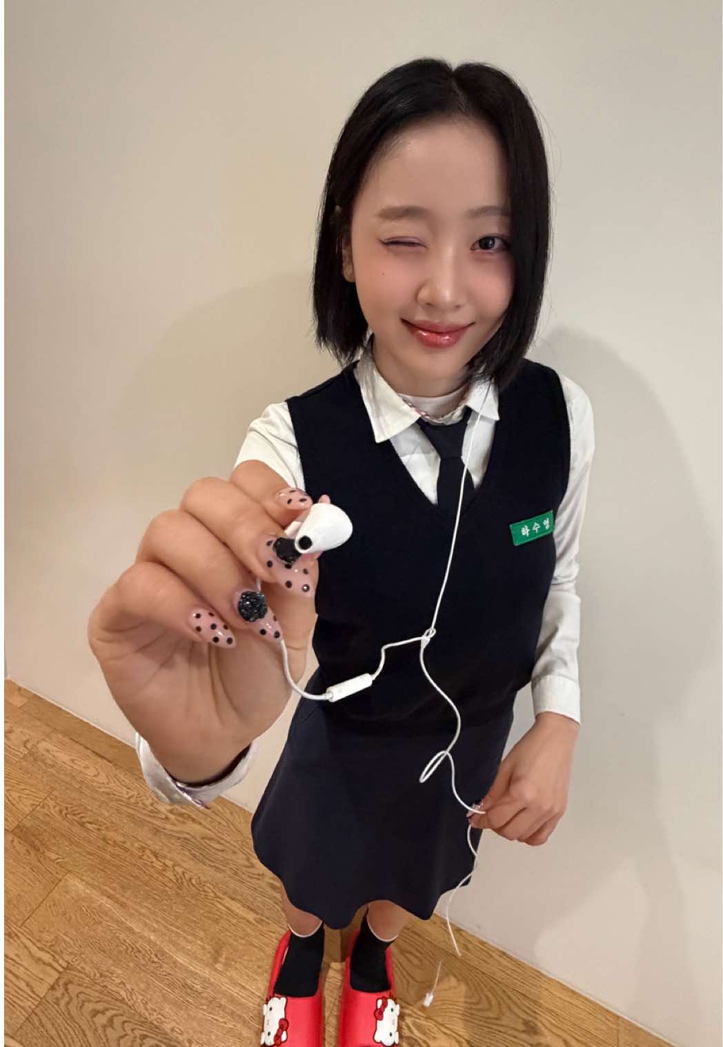 수고했어!🫶🏻🍀 #Yves