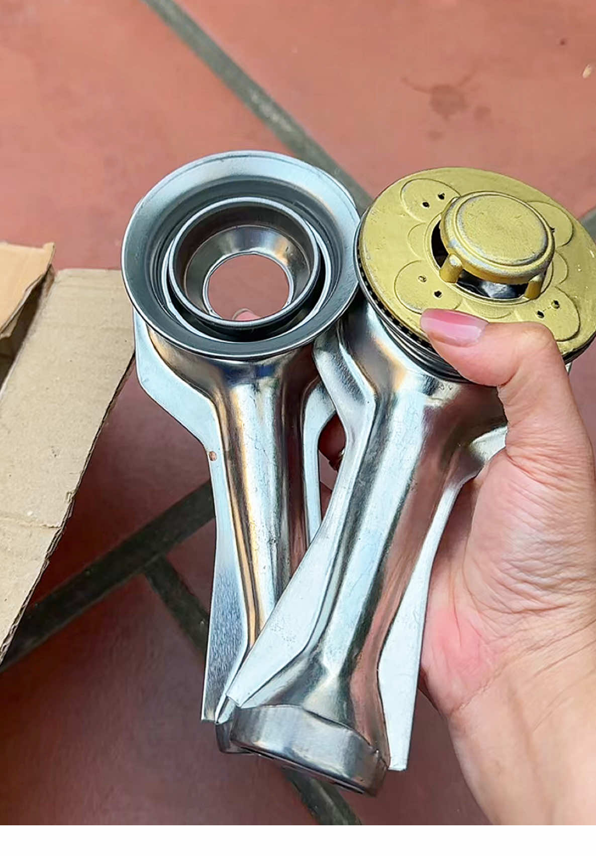 Thay bộ điếu bếp này vào mà em tiết kiệm cả triệu bạc luôn  @Phương Chăm Chỉ  @Phương Chăm Chỉ #phuonggiadung7 #xuhuong #ongdieubepgas #daudotbepgas #dieubepgas 