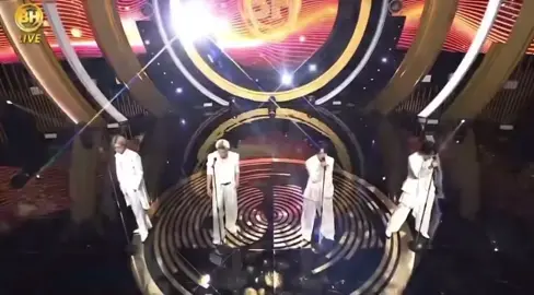 スタンドマイク白衣装は大優勝♥️♥️♥️それに低音ボイスなんて‼️‼️ #jo1 #河野純喜 #ベストヒット歌謡祭 #時を超えたジュリアに傷心 #ジュリアに傷心 