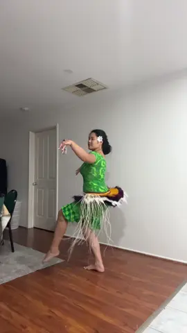 Cook Islands dance 