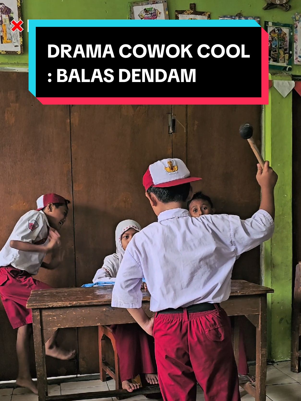 Drama Cowok Cool : Balas Dendam #hiburan #hiburansemata #penghilangstress #jamistirahatsekolah #hiburandikelas #kontenlucu #kontenhiburan #hiburansegar #hiburanlucu #hiburankonyol #kocak #lucu #humor #ngakak #gurumurid #gurudanmurid #gurusd #muridsd #funteacher #cowokcool #cowokescekek 