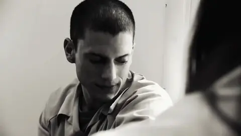 مٓهمآ غَرامٓك و لعٌنيٓ#مايكل سكوفيلد #fyp#parati#viral#capcut 