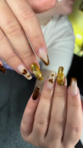 We’re back! #mimsynails #reels #nailsartvideos #nailart #nailsart 