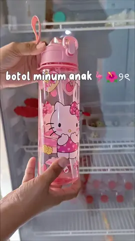 karakter nya lucu banget,kokoh juga😍 #tumbler #tumblerviral #tumblersoftiktok #tumbleranak #botolminum 