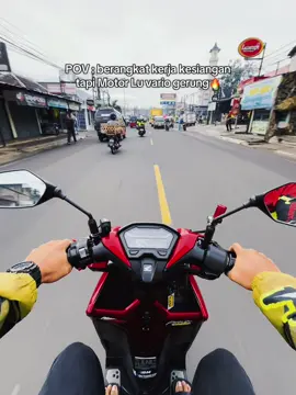 Dikasih macet auto selap selip kiri kanan🙏🏻😭  #fyp #vario #vario125new #sadvibes🥀 #variogen1 