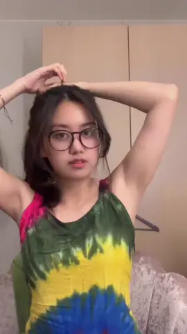 Tutor kuncir rambut ala Regita