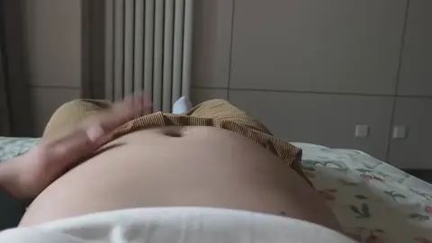 Cái bụng nhìn cưng