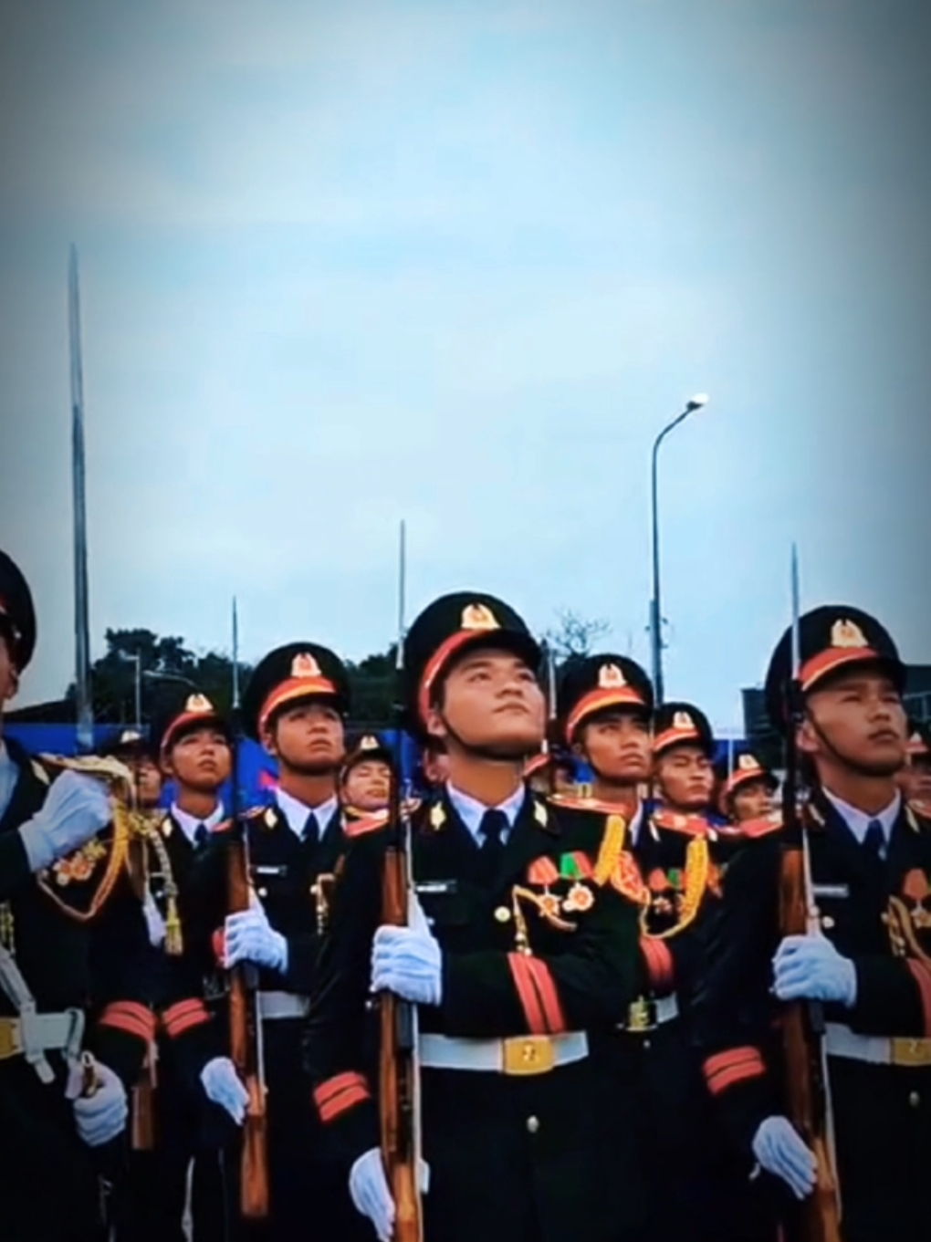 Hoàn thành nhiệm vụ, nghỉ hưu nha hông đi diễu binh nữa nha 😉#CapCut 