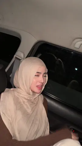 p info konser sherine