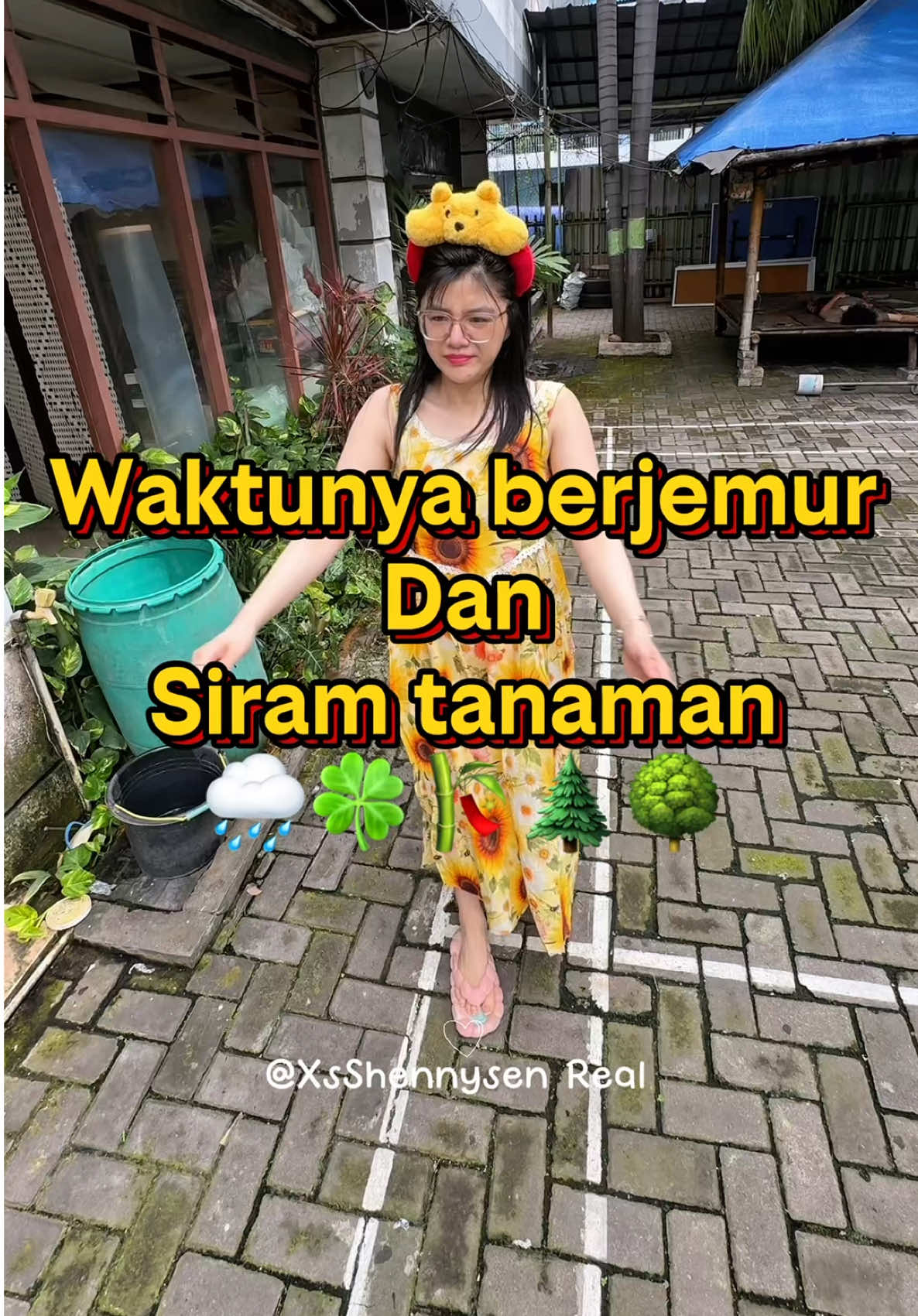 Waktunya berjemur karna disuruh kakazen🤭🤗 Makasih ya kaZenku saran2 nya💕🥰 #bodyserum #nomorebelang #bodylotion #fyp #adayinmylife 