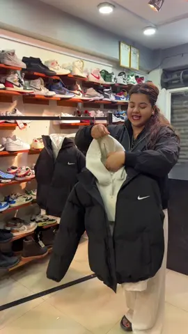 New arrival winter 🥶 crop puffer perfect for this winter season because it’s both waterproof and windproof so dm for order dm us on our insta for more information #whitetoneofficial #winterpuffer