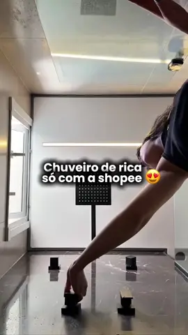 Chuveiro Piscina 20x20 Inox Preto + Acabamentos Metal Deca com Conversor #chuveiro #banheiro  Link do produto: https://s.shopee.com.br/3fvpUJfoTZ