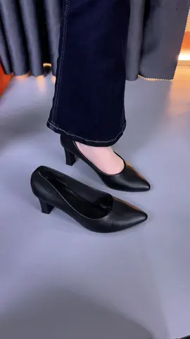 Giày cao gót mang xinh nha, chất đẹp lắm mang êm chân #giaynu #giaydep #giaycaogot #caogot #giaycongso 