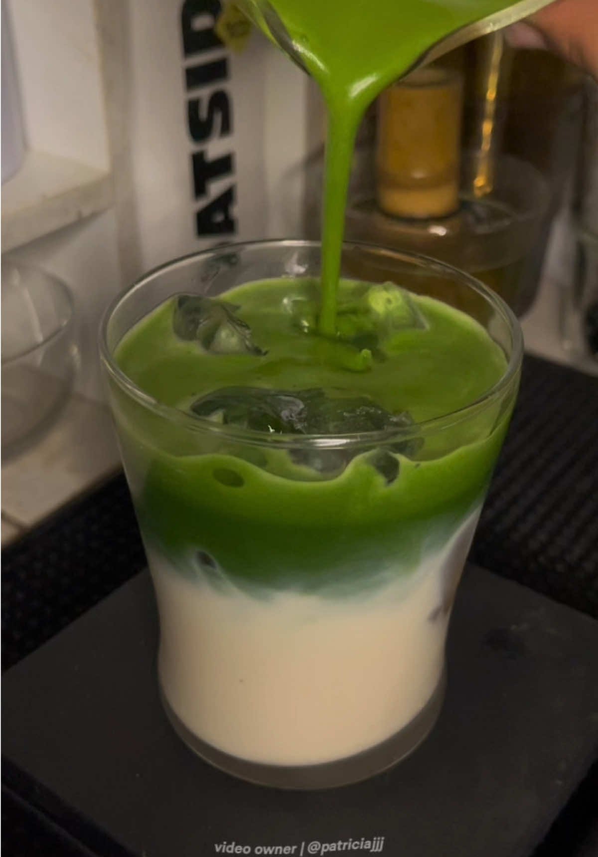 🛒 | this is saur good! 😩🍵 btw, i used the double-temp technique, afraid i'd finish this fast wahhh💨local brands is on the matcha game indeed!! i'll make a comparison soon on their other matchas' Jeremiah 29:11 #matcha #matchalover #nami #matchapowder #superfoodgrocer 