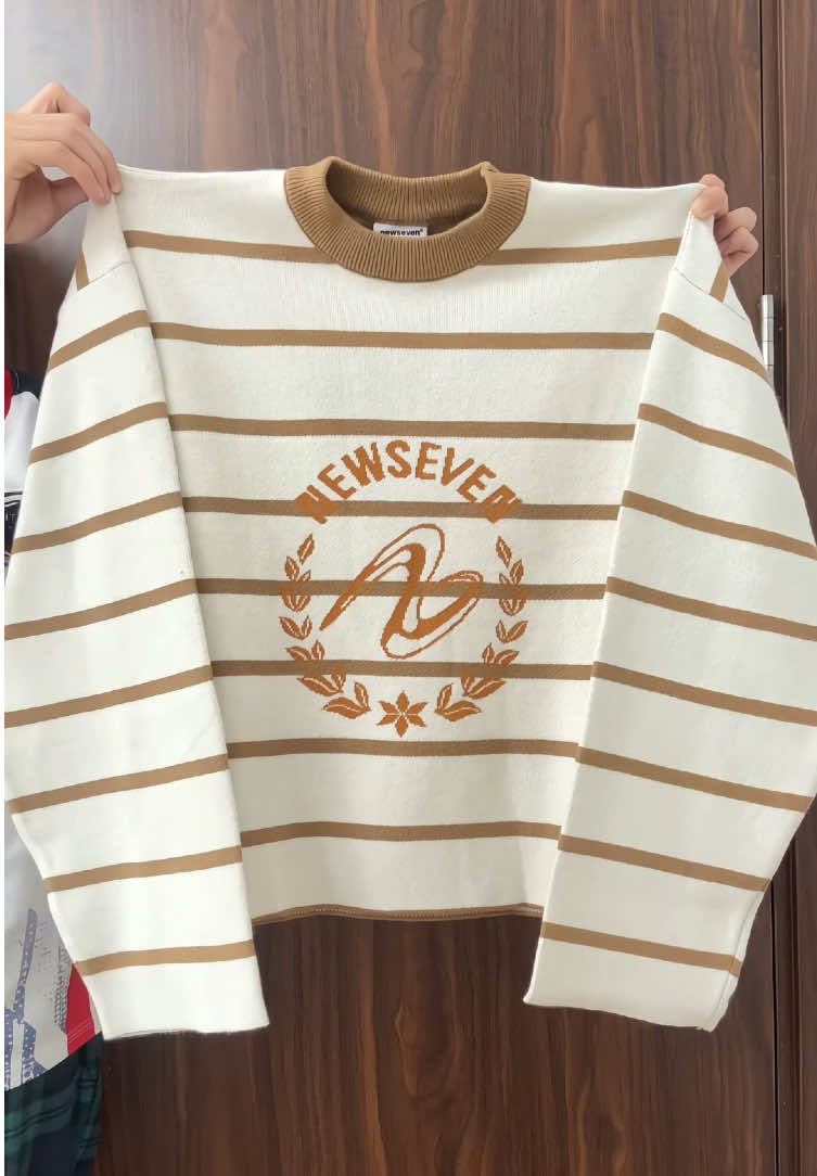 Đẹp đỉnh của chóp @NEWSEVEN  #aolen #sweaterlen #newseven