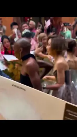 My babyyy Ariana🥺 #ariana #arianagrande #wicked #wickedmovie #arianagrande  wicked premiere singapore Ariana and Cynthia spotted at Wicked premiere Singapore Fans lining up for Wicked Singapore yellow carpet First reactions to Wicked For Good Singapore Wicked Singapore premiere looks amazing People crying at Wicked premiere Singapore Best outfits at Wicked premiere today Red carpet moments Wicked Singapore Fans meeting cast at Wicked Singapore premiere Wicked Singapore premiere travel vlog Elphaba cosplay spotted in Singapore Glinda makeup transformation Singapore premiere Wicked For Good Singapore trailer hype Fans screaming at Wicked premiere Singapore Sneak peek clips Wicked Singapore premiere Wicked movie Singapore everyone talking about First screening reactions Wicked Singapore Universal Studios Singapore yellow carpet vibe Wicked Singapore premiere must see moments Wicked Singapore premiere behind the scenes Fans sharing favorite moments Wicked Singapore Wicked premiere Singapore emotional reactions People fangirling at Wicked For Good Singapore Wicked Singapore premiere fashion highlights Celebrities at Wicked premiere Singapore today Fans comparing Wicked movie to musical Wicked Singapore premiere TikTok reactions Best moments from Wicked Singapore premiere Fans taking photos with Wicked cast Singapore Elphaba and Glinda fan transformations Singapore Wicked Singapore premiere everyone is talking about