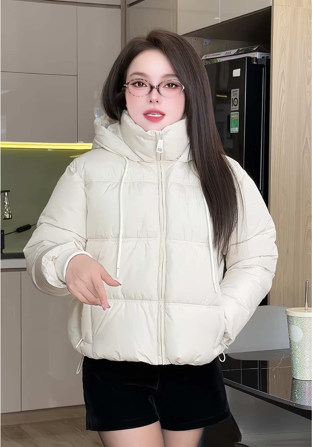 Áo phao siu nhẹ Guno xuất xịn có mũ trẻ trung siu ấm trần bông vừa xinh vừa sang diện thu đông thì còn gì bằng nữa #gucuahue #aokhoac  #aokhoacphao #aophaobeo #aophaonu