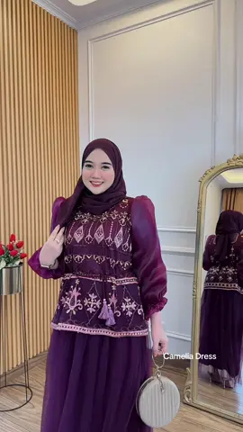 Cantikkk n gemess deh 🥰 #gamis #gamiscantik #gamiskondangan #gamislebaran #OOTD 