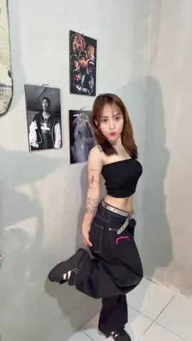 sama an celana yuk 👆🏻 #rawdenim #baggy 