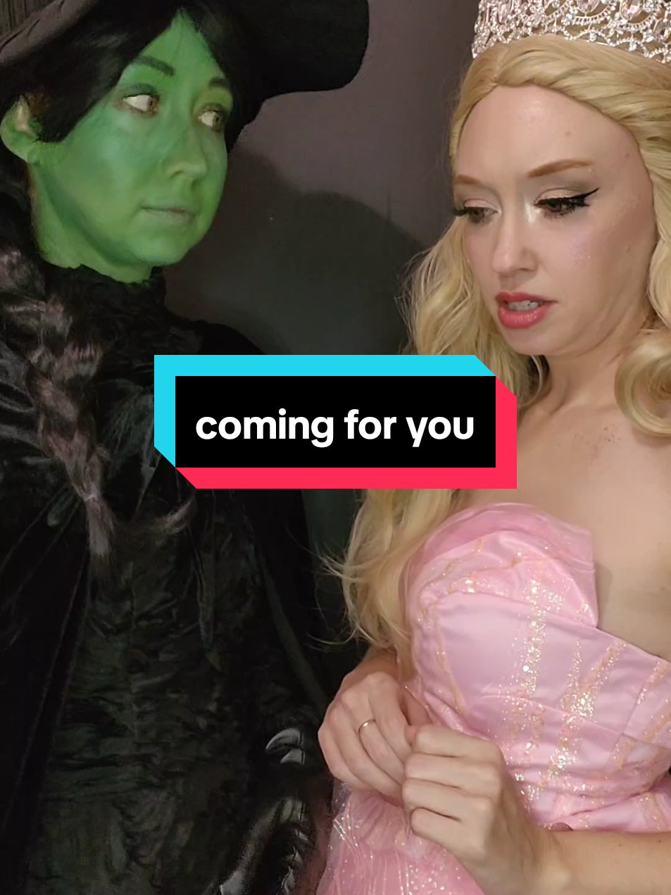 ready to sob my face off with my Elphaba when we see this @Poison Thrivy #wicked #wickedforgood #glindacosplay #elphabacosplay #elphabaandglinda 