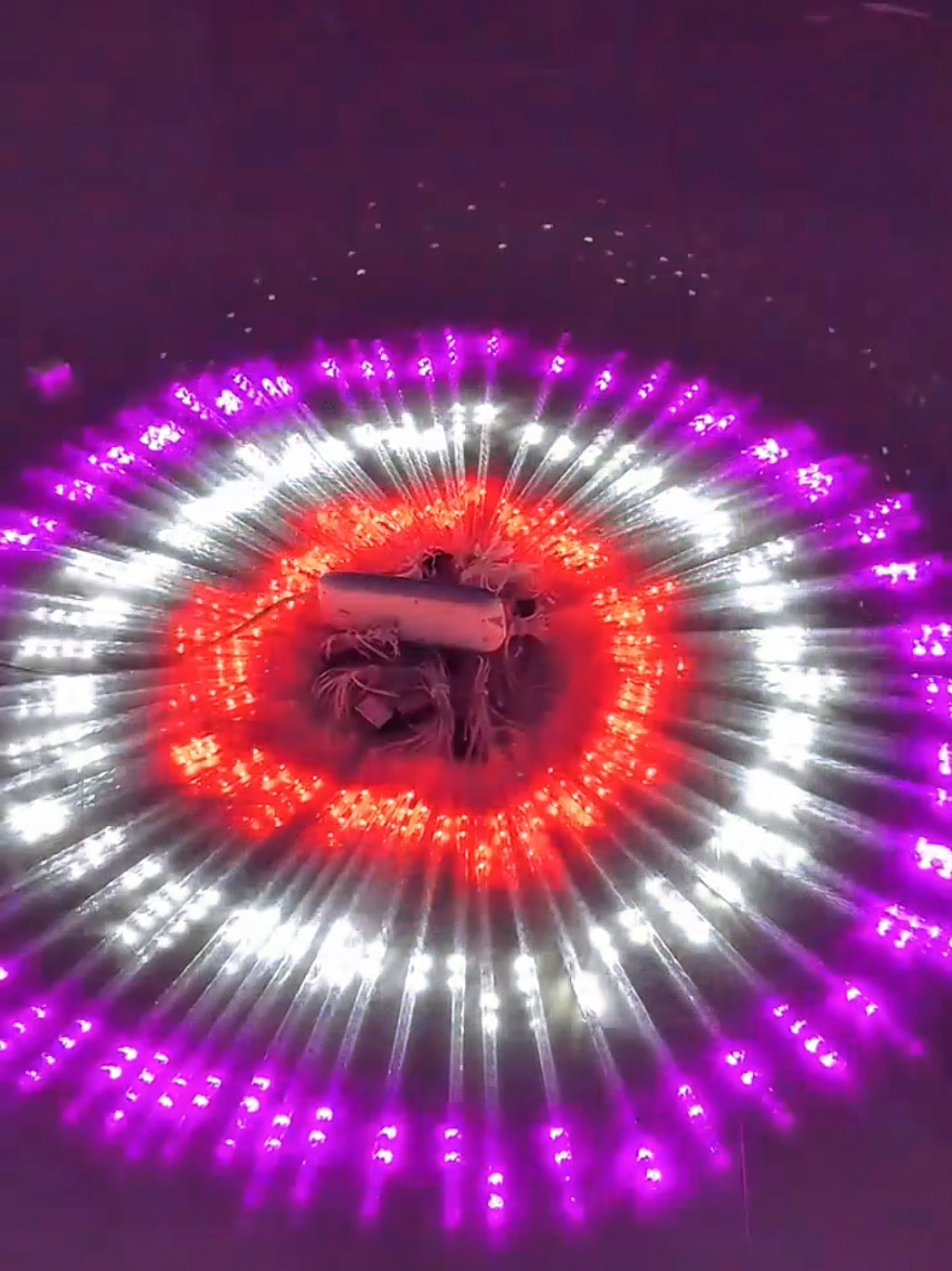 Đèn LED sao băng 8 ống dài 45cm#den #denled #daydenled #daydenledtrangtri #dentrangtri 