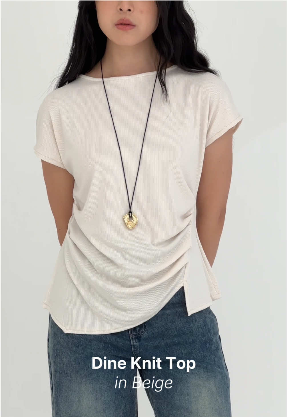 Introducing to you, new colors of Dine Knit Top. available now!