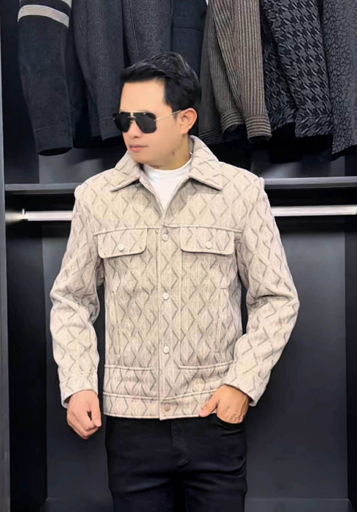 Mã dạ này anh em đã đủ ưng chưa. Chất dạ dày dặn lót lông , họa tiết sang ạ 