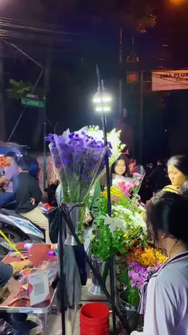 Jangan lupa mampir gaesss🌹🌻💐🌼 #freshflowers #bintaro #fyppppppppppppppppppppppp #tangsel #foryou 