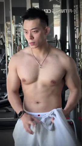 áo đẹp không? #gos 