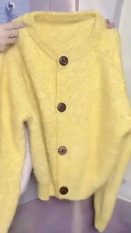 #thoitrangnu #thoitranghottrend #setdoxinh #aokhoacdanu #aocadigan 