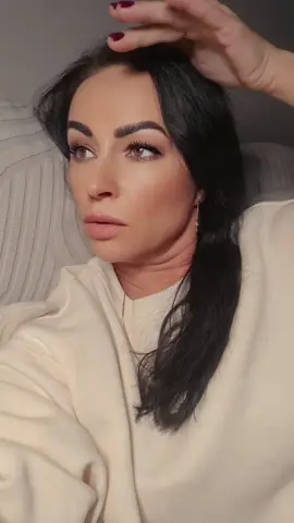 Против лысых, ничего не имею против 😆👌