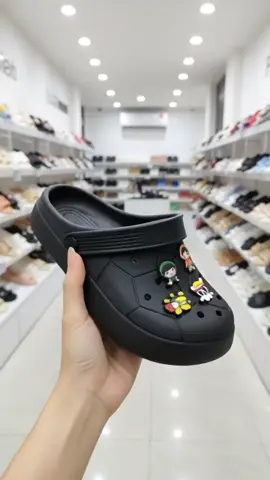 Sandal Kodok Premium Nyaman & Anti Slip Cocok Anak sampai Dewasa! #SandalKodok #SandalKekinian #SandalNyaman #AntiSlip #sandalunisex 