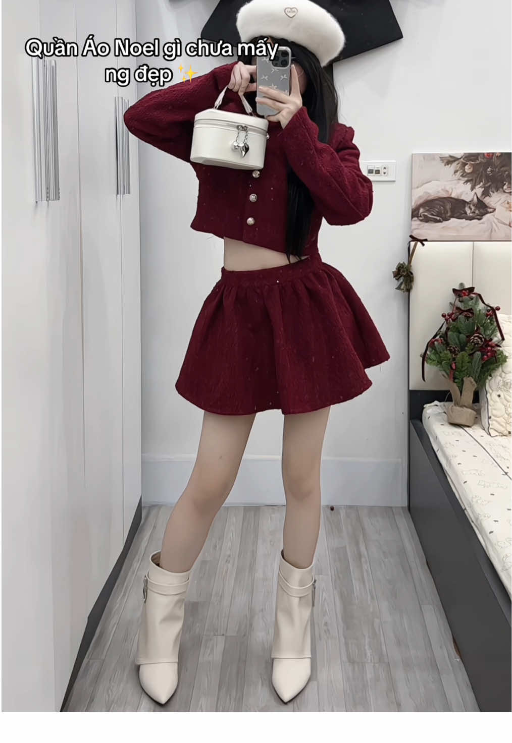 Merry Christmas. Mê a chít mất #xh #OOTD #myoutfit #christmas #inspo 