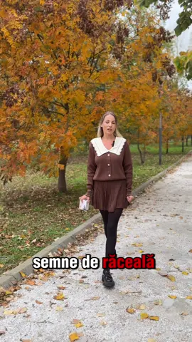 Simți că te prinde răceala?  Eu am un mic secret care mă salvează de fiecare dată! Când apar primele semne de răceală, nu mai aștept să treacă de la sine. Îmi fac o cană fierbinte cu Gripalin Natural Solubil de la Alevia.  Contine măceș, propolis, lămâie, mentă, eucalipt… tot ce trebuie pentru imunitate și respirație ușoară. E natural, are gust plăcut și chiar simți cum te ajută să te pui pe picioare. Îmi place că e o soluție simplă și curată, nu un medicament agresiv. Alege si tu o soluție naturală pentru sănătatea ta, Gripalin Natural Solubil de la Alevia. Îl găsești în farmacii și pe alevia.ro. Acestea sunt suplimente alimentare. Citiți cu atenție informațiile de pe ambalaj.@alevia_romania #alevia #gripalin 