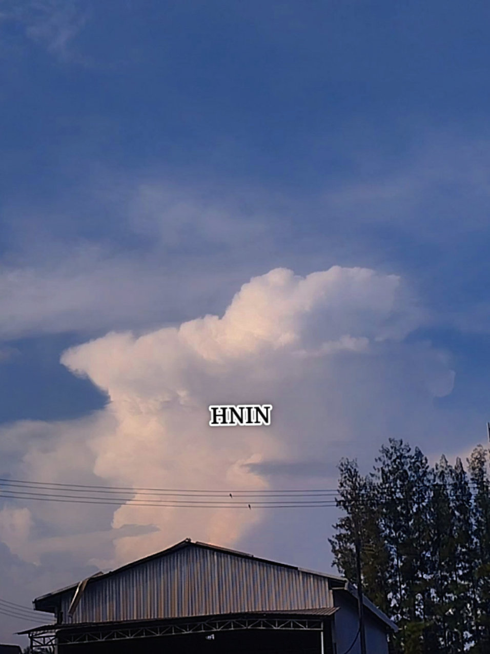 ချစ်တယ်ဆိုတာ လုက်ရပ်နဲ့ သက်သေပြရတာ။ #myathein  #hnin  #cloudlovers  #foryoupage  #goodnight 