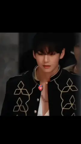 میں نے محبت کی تھی 🥺💔 . . . . . . . #kimtaehyung #explore #fypシ #dontunderreviewmyvideo #fyp 