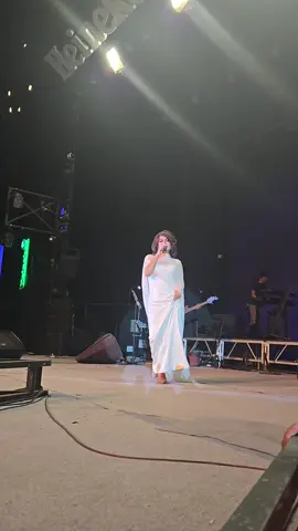 #ထွန်းအိန္ဒြာဗိုလ် 